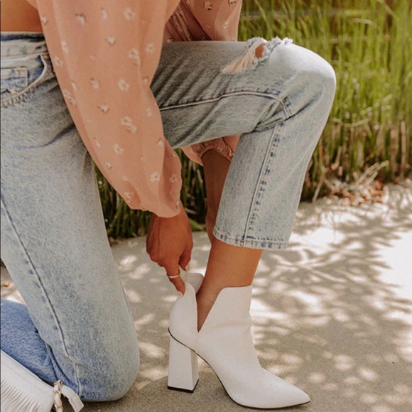 White V Side Cut Out Booties - Picture 6 of 9
